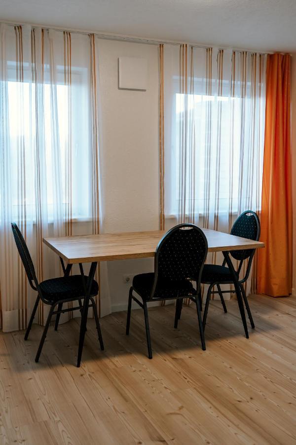 Dill Apartment *
